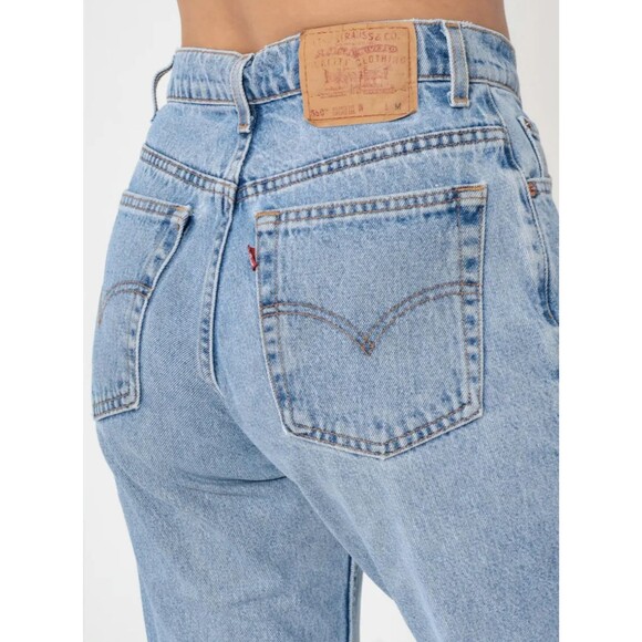 Levi's Denim - Rare vtg Levi's 550 Jeans Women's 10 USA Made Light Wash Tapered leg Relaxed 90s